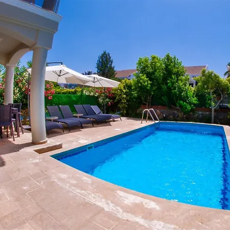 Sunset Club Lebrentals Daire *