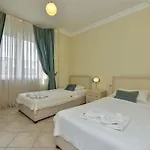 Sunset Club Lebrentals Apartment *