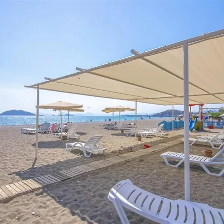 Sunset Club Lebrentals * Φετιγιέ