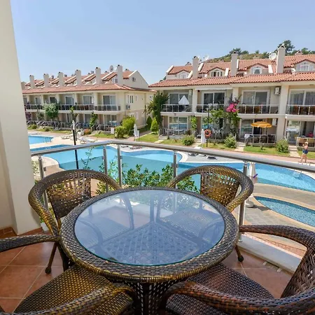 Апартаменты Sunset Club Lebrentals *