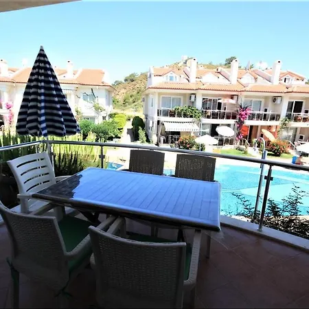 Sunset Club Lebrentals Апартаменты