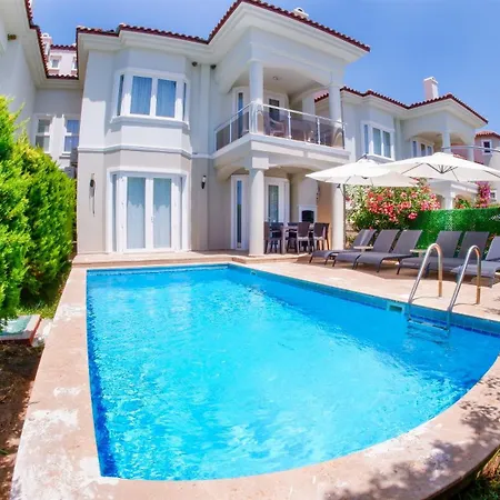 Апартаменты Sunset Club Lebrentals