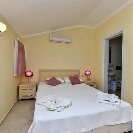 Sunset Club Lebrentals Апартаменты