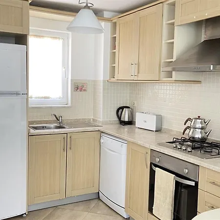 Sunset Club Lebrentals Апартаменты