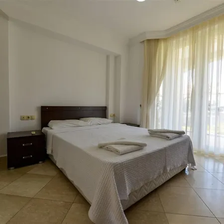 Апартаменты Sunset Club Lebrentals *